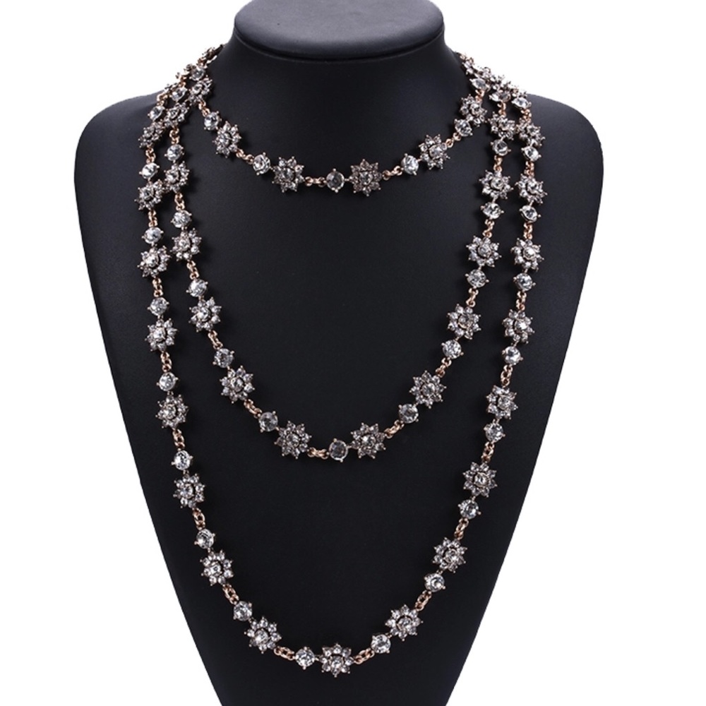 Beautiful Bridal 3 Layered Necklace.